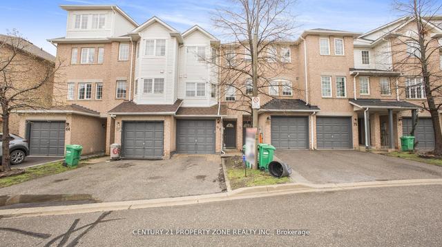 68 Spadina Rd, House attached with 3 bedrooms, 2 bathrooms and 2 parking in Brampton ON | Image 17