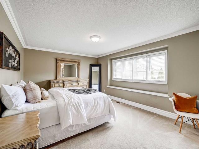 6559 Aston Martin Mews, House detached with 3 bedrooms, 4 bathrooms and 2 parking in Mississauga ON | Image 14