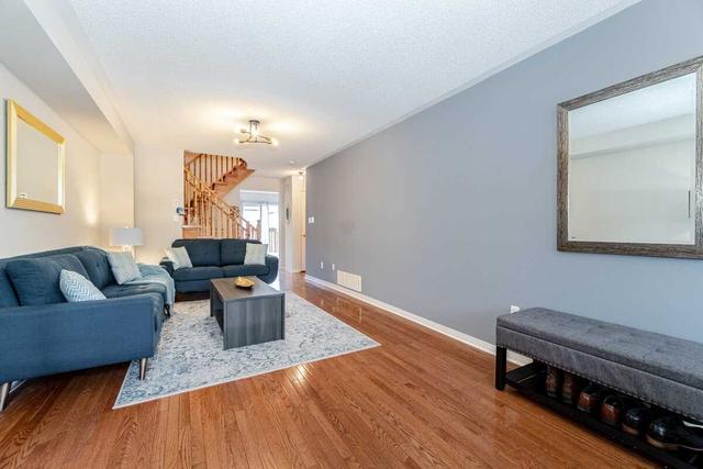 23 Vessel Cres, House detached with 3 bedrooms, 3 bathrooms and 3 parking in Toronto ON | Image 34