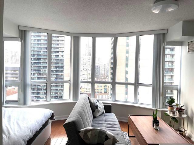 1809 - 33 Sheppard Ave E, Condo with 0 bedrooms, 1 bathrooms and 0 parking in Toronto ON | Image 9