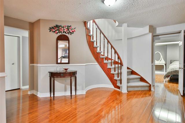 101 Tideswell Blvd, House detached with 4 bedrooms, 4 bathrooms and 4 parking in Toronto ON | Image 22