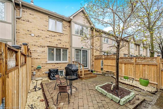 5658 Glen Erin Drive, House attached with 2 bedrooms, 3 bathrooms and 4 parking in Mississauga ON | Image 26
