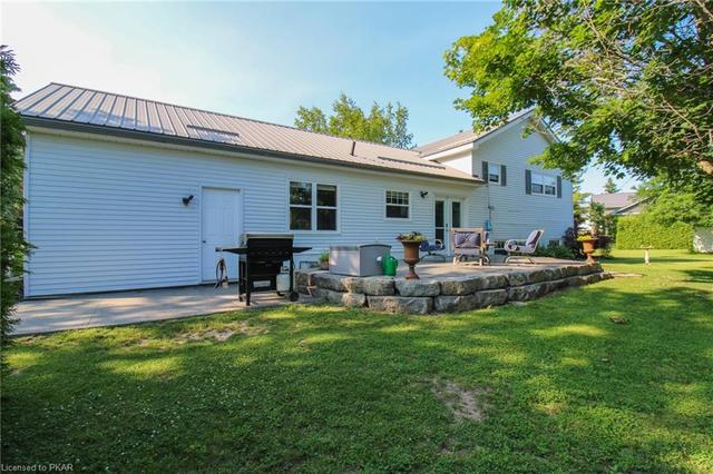 35 Keene Drive, House detached with 3 bedrooms, 1 bathrooms and null parking in Otonabee South Monaghan ON | Image 25