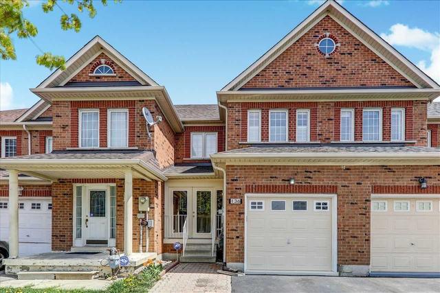136 Kayla Cres, House attached with 3 bedrooms, 4 bathrooms and 3 parking in Vaughan ON | Image 1