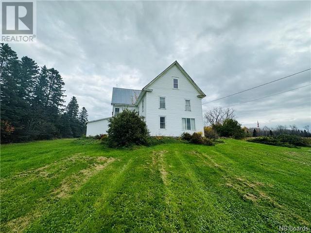 738 Wilmot Road, House detached with 4 bedrooms, 2 bathrooms and null parking in Simonds NB | Image 4
