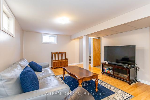 86 Linwood St, House detached with 2 bedrooms, 1 bathrooms and 4 parking in London ON | Image 17