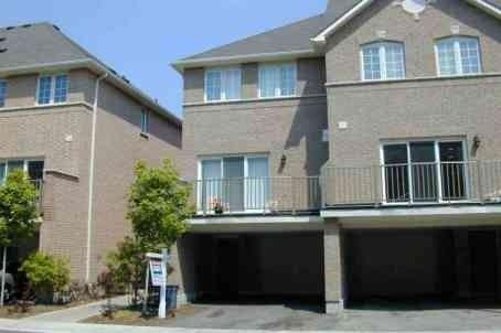 272 - 23 Observatory Lane, Townhouse with 3 bedrooms, 2 bathrooms and 2 parking in Richmond Hill ON | Image 1