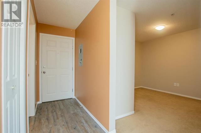 306, - 11240 104 Avenue, Condo with 1 bedrooms, 1 bathrooms and 1 parking in Grande Prairie AB | Image 3