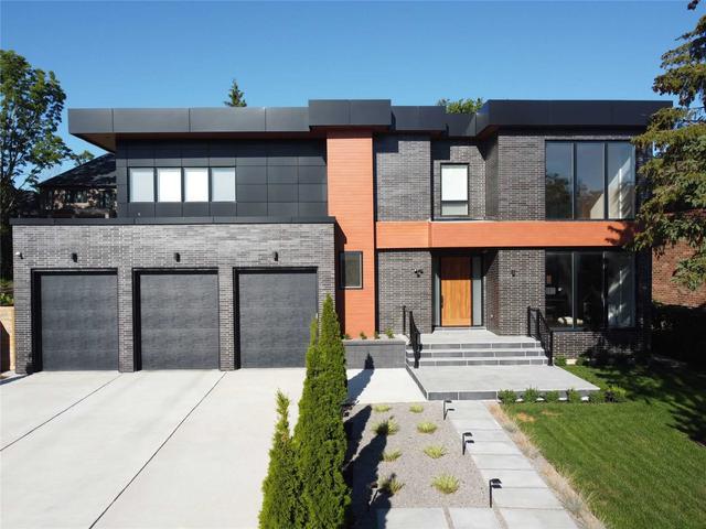 905 Wingarden Cres, House detached with 4 bedrooms, 8 bathrooms and 15 parking in Pickering ON | Image 1