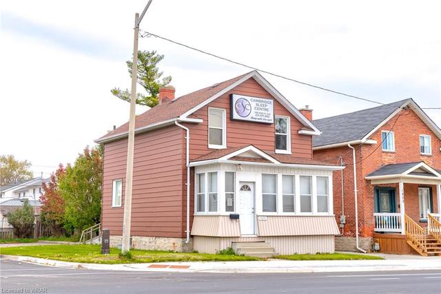 1405 King Street E, House detached with 2 bedrooms, 1 bathrooms and 10 parking in Cambridge ON | Image 1