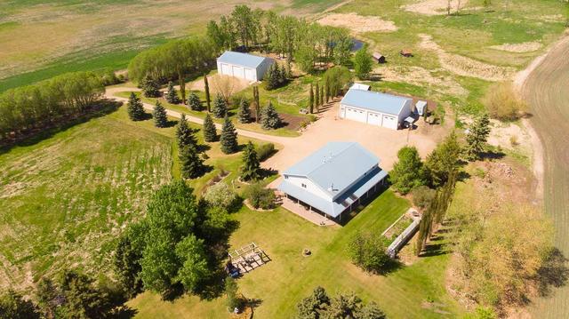 2010 Township Road 412, House detached with 4 bedrooms, 2 bathrooms and 2 parking in Lacombe County AB | Image 44