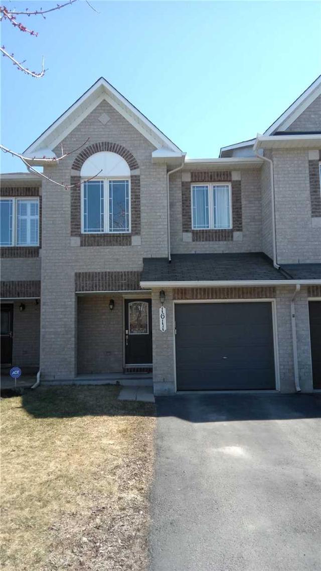 1611 Henri Lauzon St, House attached with 3 bedrooms, 3 bathrooms and 3 parking in Ottawa ON | Image 1