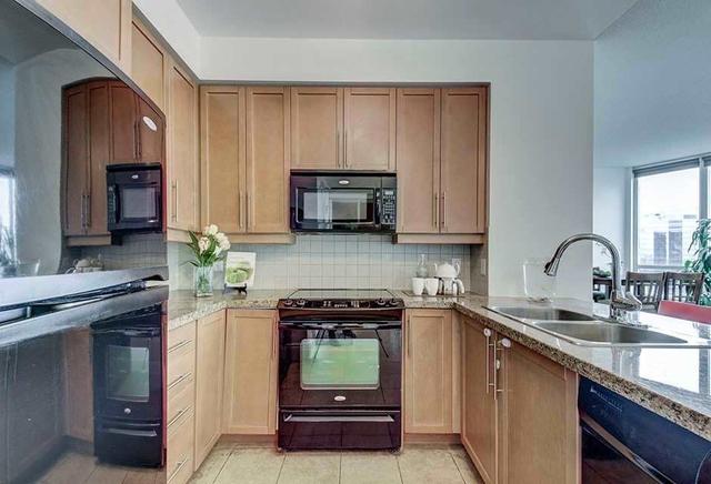 1620 - 25 Greenview Ave, Condo with 2 bedrooms, 2 bathrooms and 1 parking in Toronto ON | Image 5