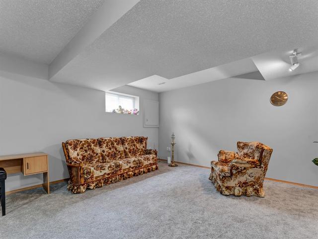 52 Storrs Crescent Se, House detached with 4 bedrooms, 3 bathrooms and 2 parking in Medicine Hat AB | Image 33