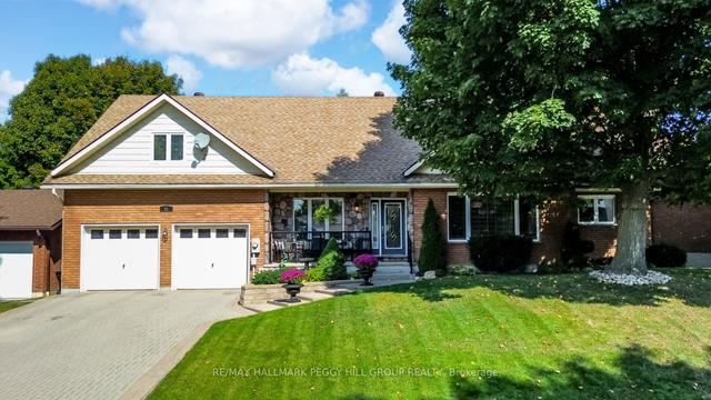 31 Brule St, House detached with 5 bedrooms, 4 bathrooms and 6 parking in Penetanguishene ON | Image 1