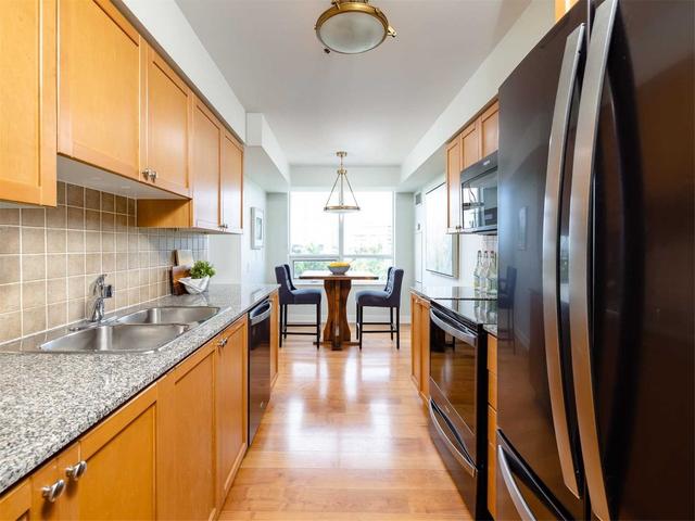 235 - 35 Viking Lane, Condo with 2 bedrooms, 2 bathrooms and 2 parking in Toronto ON | Image 4
