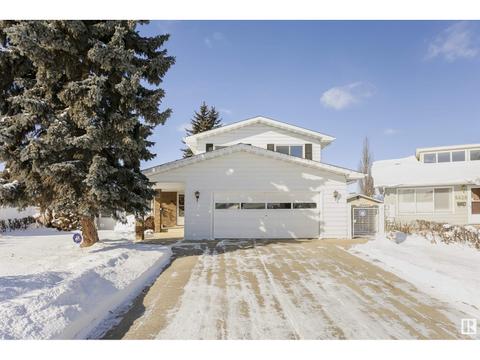 8424 145 Av Nw, House detached with 4 bedrooms, 2 bathrooms and 6 parking in Edmonton AB | Card Image