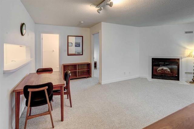 413 - 191 Lake Driveway W, Condo with 2 bedrooms, 2 bathrooms and 1 parking in Ajax ON | Image 6