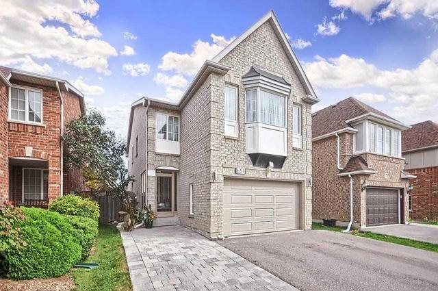 651 Mcbean Ave, House detached with 4 bedrooms, 3 bathrooms and 4 parking in Newmarket ON | Image 1