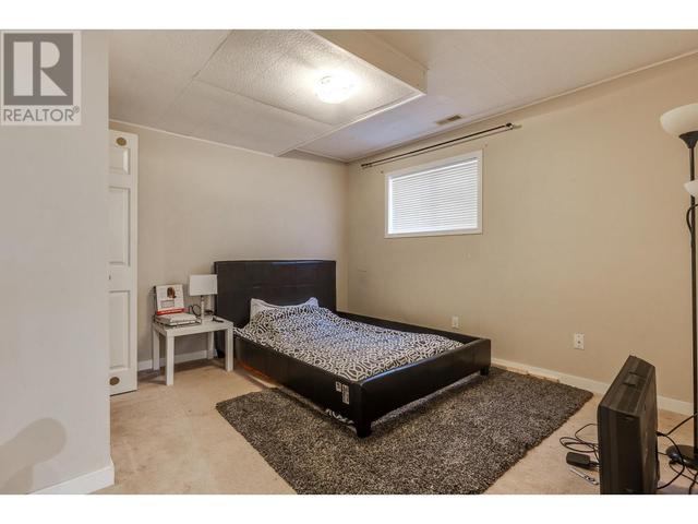 2906 Sullivan Crescent, House detached with 6 bedrooms, 3 bathrooms and null parking in Prince George BC | Image 24