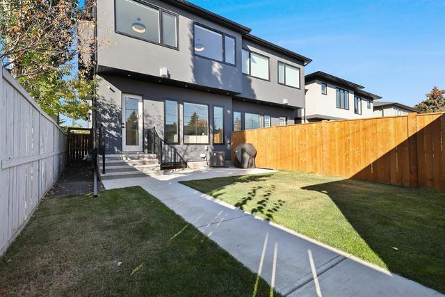 2638 35 Street Sw, Home with 4 bedrooms, 3 bathrooms and 2 parking in Calgary AB | Image 50