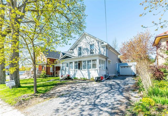 7 Sussex St N, House detached with 3 bedrooms, 2 bathrooms and 5 parking in Kawartha Lakes ON | Image 18