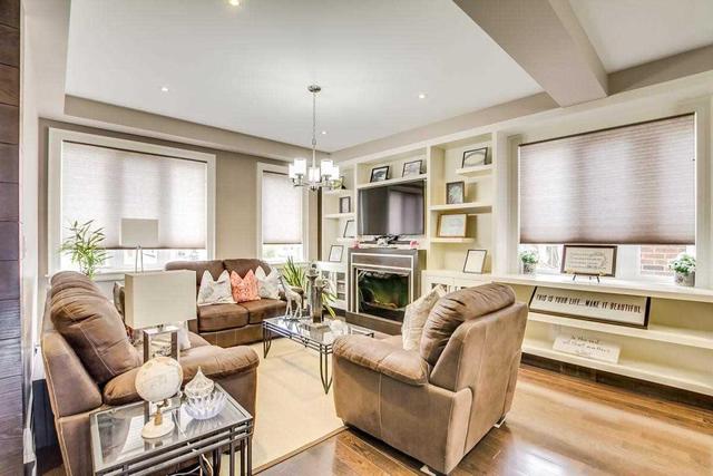 38 Goodwood Ave, House detached with 4 bedrooms, 5 bathrooms and 1 parking in Toronto ON | Image 5