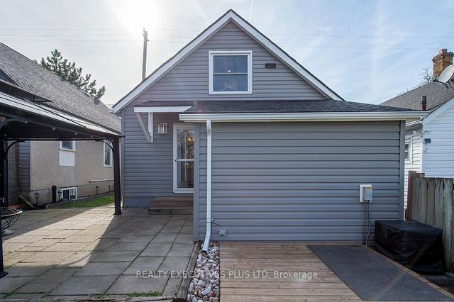 14 Page St, House detached with 3 bedrooms, 1 bathrooms and 1 parking in St. Catharines ON | Image 19