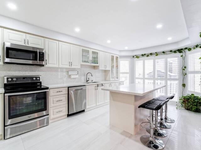 364 Bristol Rd W, House detached with 4 bedrooms, 6 bathrooms and 7 parking in Mississauga ON | Image 15