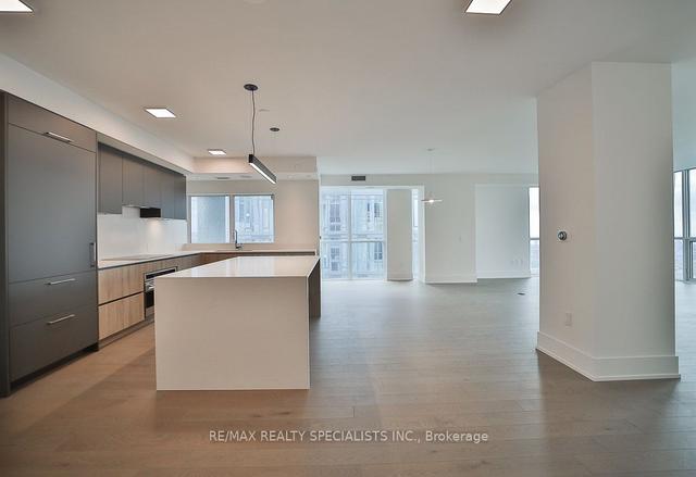 5101 - 1 Yorkville Ave, Condo with 2 bedrooms, 3 bathrooms and 4 parking in Toronto ON | Image 37