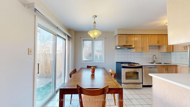 26 - 30 Goldenlight Circ, Townhouse with 3 bedrooms, 3 bathrooms and 3 parking in Brampton ON | Image 6