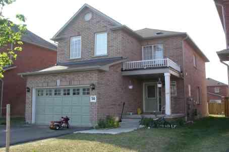 908 Fable Cres, House detached with 3 bedrooms, 3 bathrooms and 2 parking in Mississauga ON | Image 1