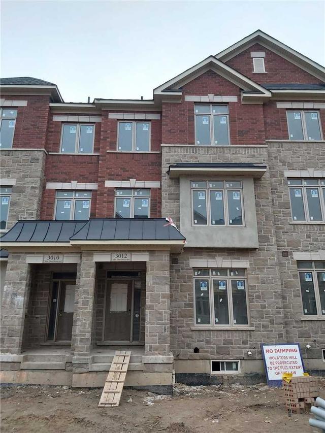3012 Max Khan Blvd, House attached with 4 bedrooms, 4 bathrooms and 4 parking in Oakville ON | Image 1