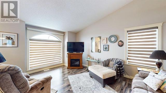 44 Sunwood Court Sw, House detached with 4 bedrooms, 3 bathrooms and 2 parking in Medicine Hat AB | Image 19