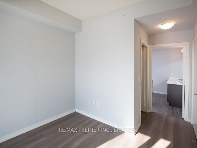th101 - 3237 Bayview Ave, Townhouse with 4 bedrooms, 3 bathrooms and 1 parking in Toronto ON | Image 4