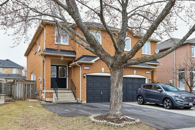 2113 Shady Glen Rd, House semidetached with 3 bedrooms, 4 bathrooms and 3 parking in Oakville ON | Image 12