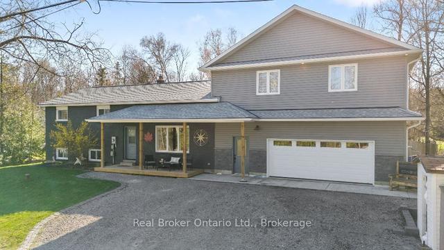 2648 Wilson Pl, House detached with 2 bedrooms, 4 bathrooms and 8 parking in Innisfil ON | Image 1
