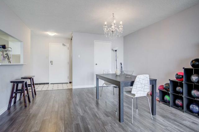 813 - 35 Trailwood Dr, Condo with 2 bedrooms, 2 bathrooms and 1 parking in Mississauga ON | Image 17