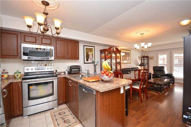 9 - 39 Hays Blvd, Condo with 2 bedrooms, 2 bathrooms and 1 parking in Oakville ON | Image 10