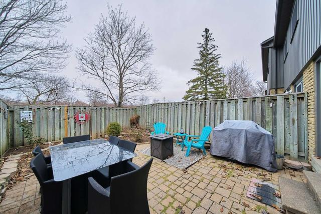 36 - 1537 Elm Rd, Townhouse with 3 bedrooms, 2 bathrooms and 1 parking in Oakville ON | Image 2