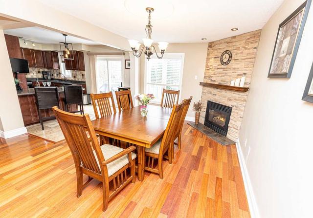 326 Howard Cres, House detached with 4 bedrooms, 4 bathrooms and 4 parking in Orangeville ON | Image 2