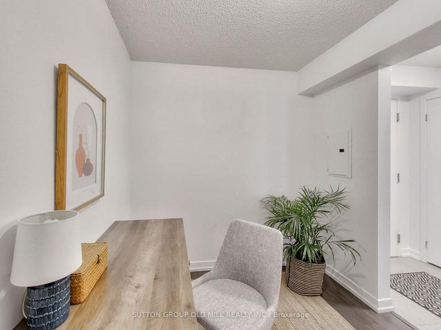 518 - 812 Lansdowne Ave, Condo with 1 bedrooms, 1 bathrooms and 1 parking in Toronto ON | Image 9