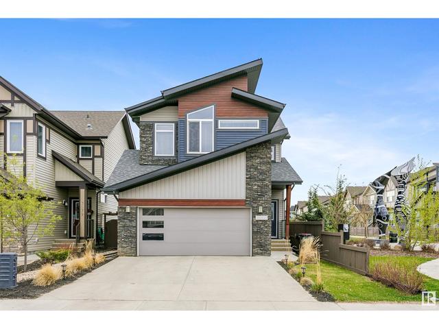 3081 Paisley Gr Sw, House detached with 3 bedrooms, 2 bathrooms and 4 parking in Edmonton AB | Card Image
