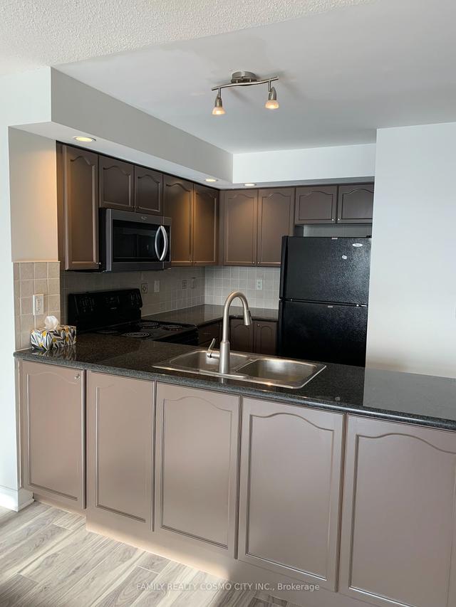 1606 - 33 Cox Blvd, Condo with 1 bedrooms, 1 bathrooms and 1 parking in Markham ON | Image 1