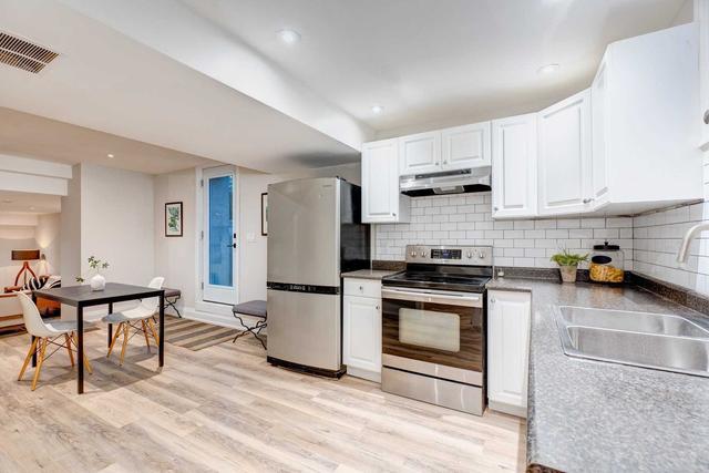30 Watson St, House detached with 3 bedrooms, 4 bathrooms and 9 parking in Toronto ON | Image 16