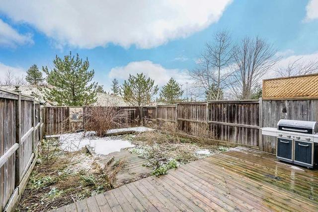58 Gadwall Ave, House attached with 3 bedrooms, 2 bathrooms and 1 parking in Barrie ON | Image 12