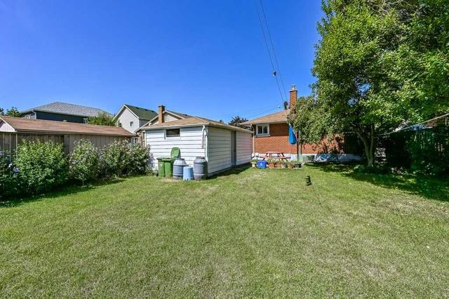 79 East 16th St, House detached with 3 bedrooms, 2 bathrooms and 3 parking in Hamilton ON | Image 30