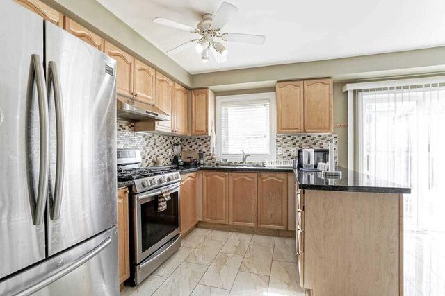 148 Tiller Tr, House semidetached with 3 bedrooms, 4 bathrooms and 5 parking in Brampton ON | Image 35