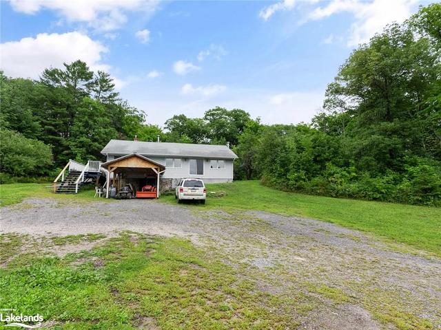 1279 Walkers Point Road, House detached with 3 bedrooms, 1 bathrooms and 5 parking in Muskoka Lakes ON | Image 8