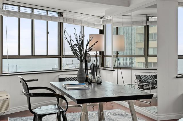 1201/02 - 270 Queens Quay W, Condo with 2 bedrooms, 2 bathrooms and 1 parking in Toronto ON | Image 18